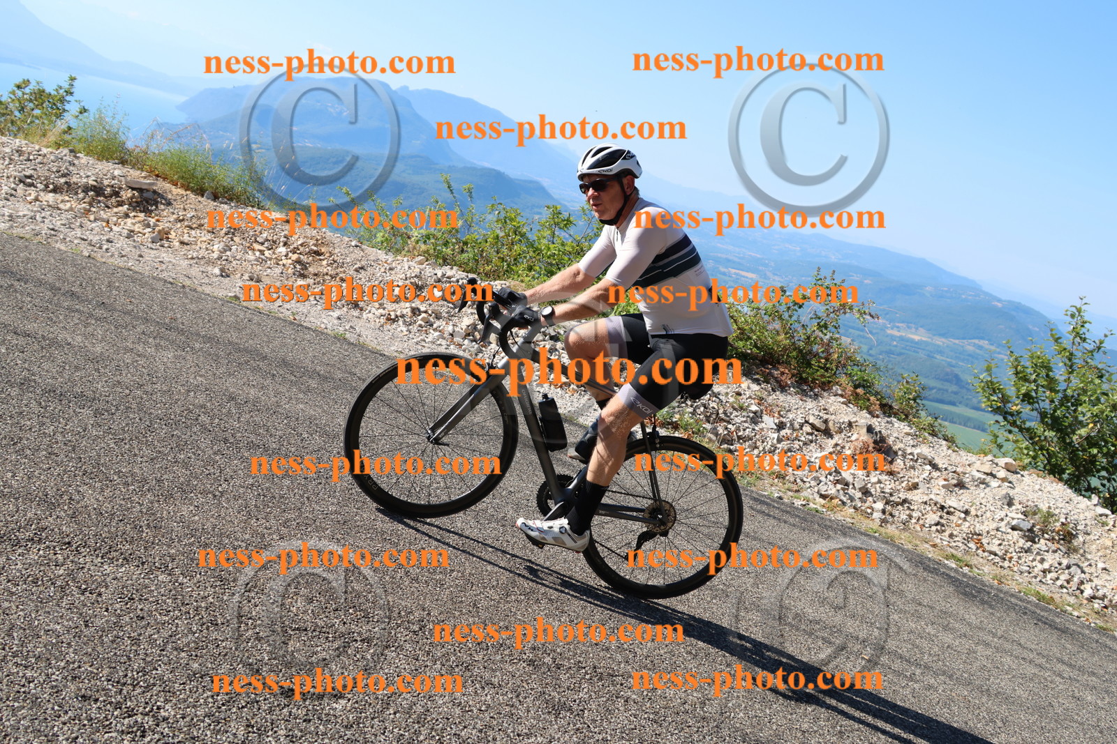 Col du Grand Colombier (1225).JPG