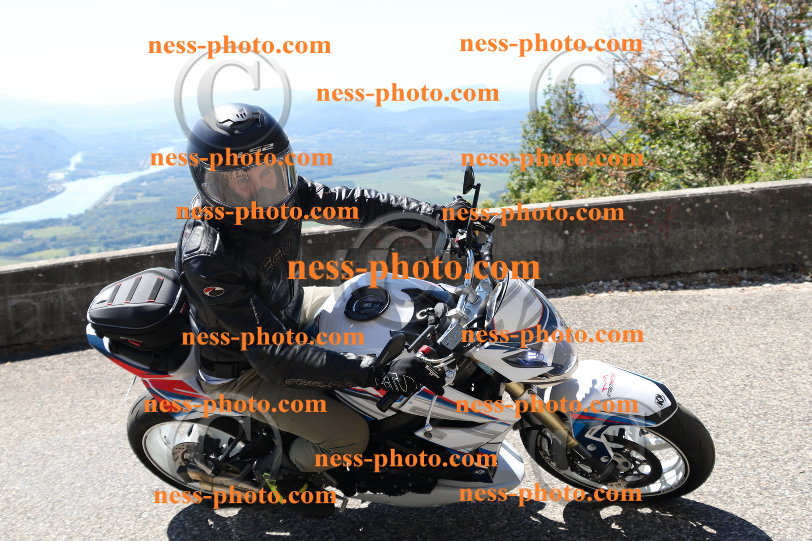 Col du Grand Colombier (218).JPG