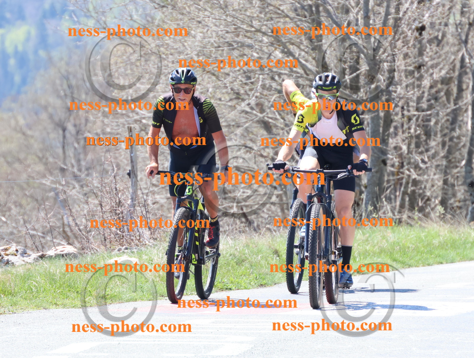 Col du Grand Colombier (299).JPG