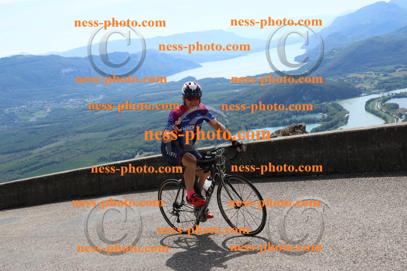 Col du Grand Colombier (539).JPG