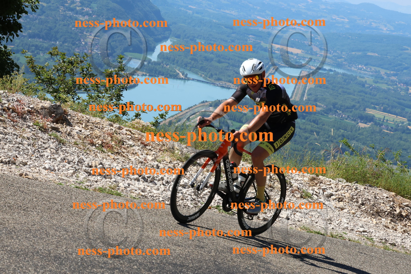 Col du Grand Colombier (261).JPG