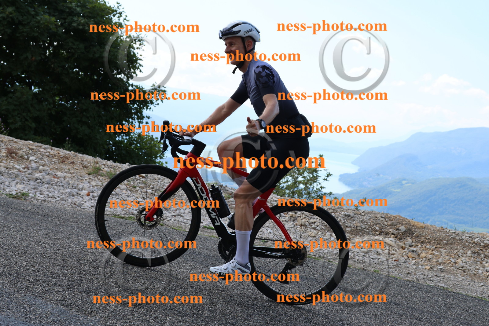 Col du Grand Colombier (143).JPG