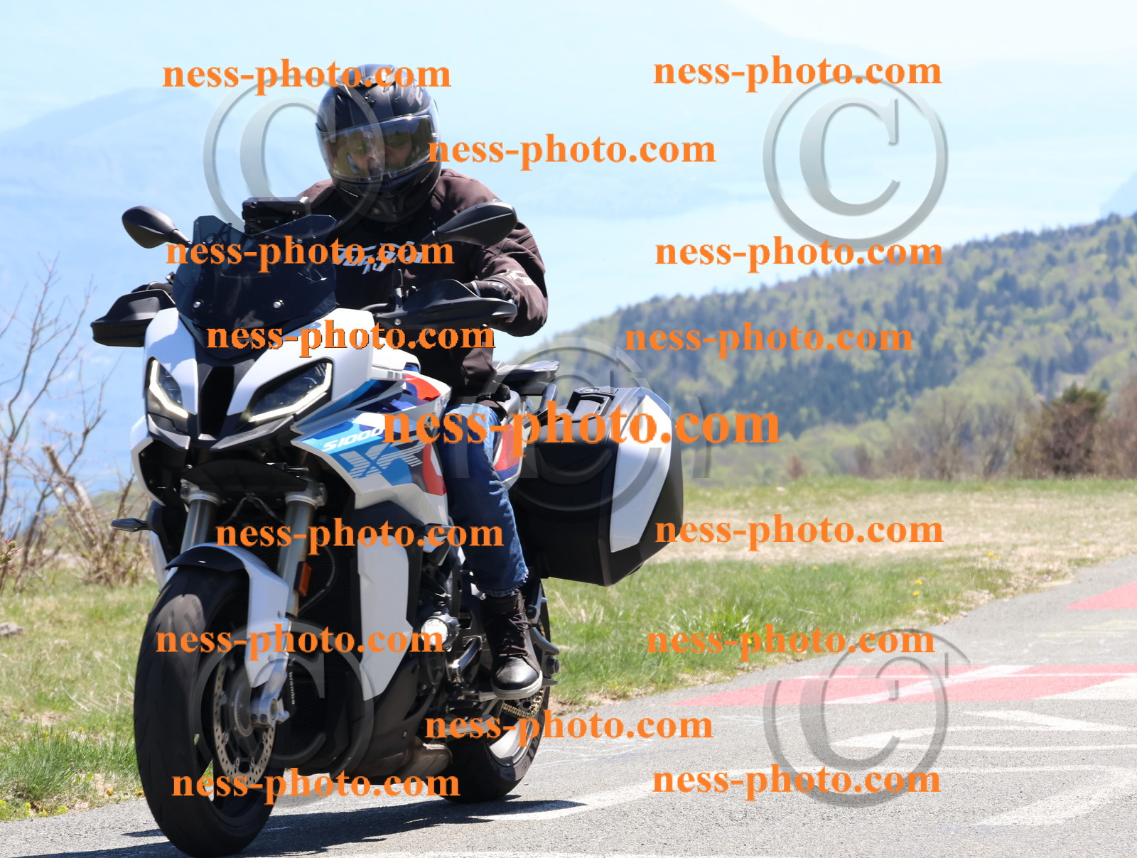 Col du Grand Colombier (132).JPG