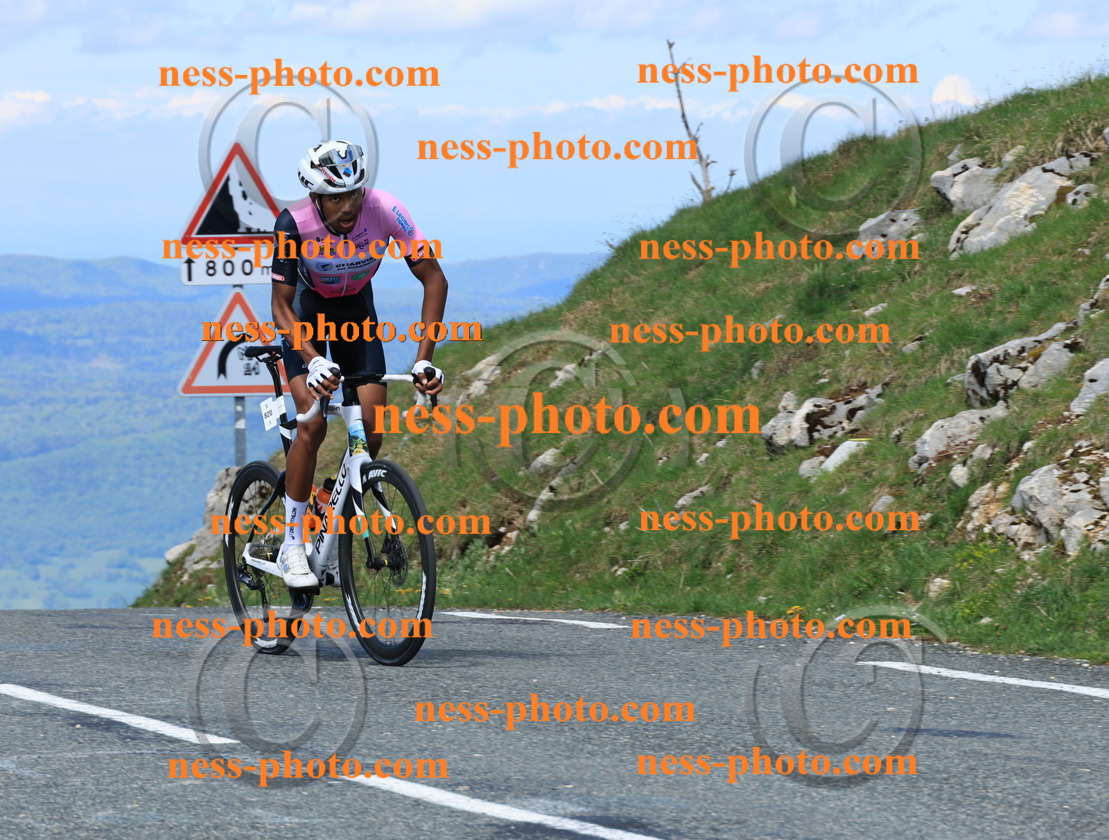 Col du Grand Colombier (921).JPG