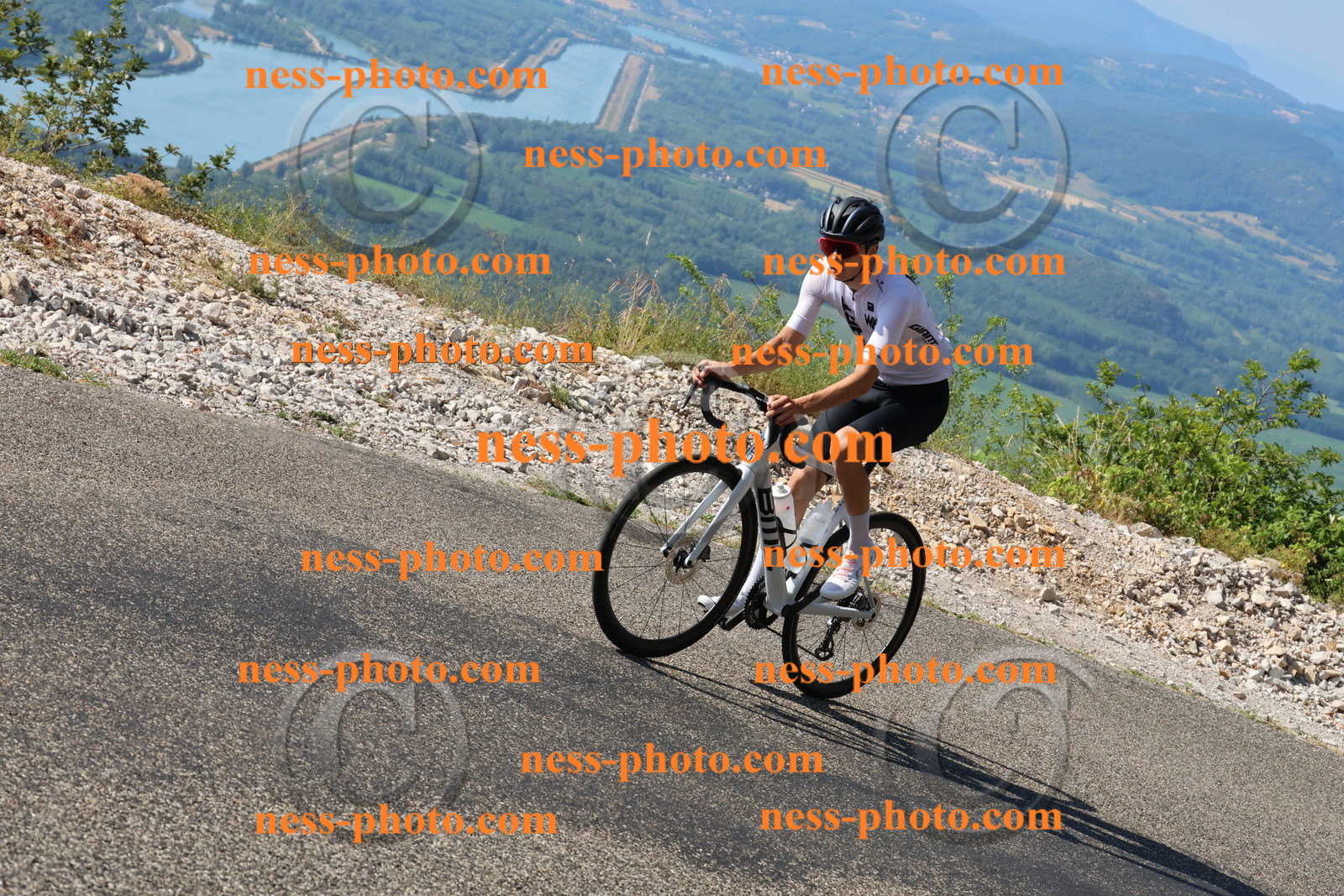 Col du Grand Colombier (178).JPG