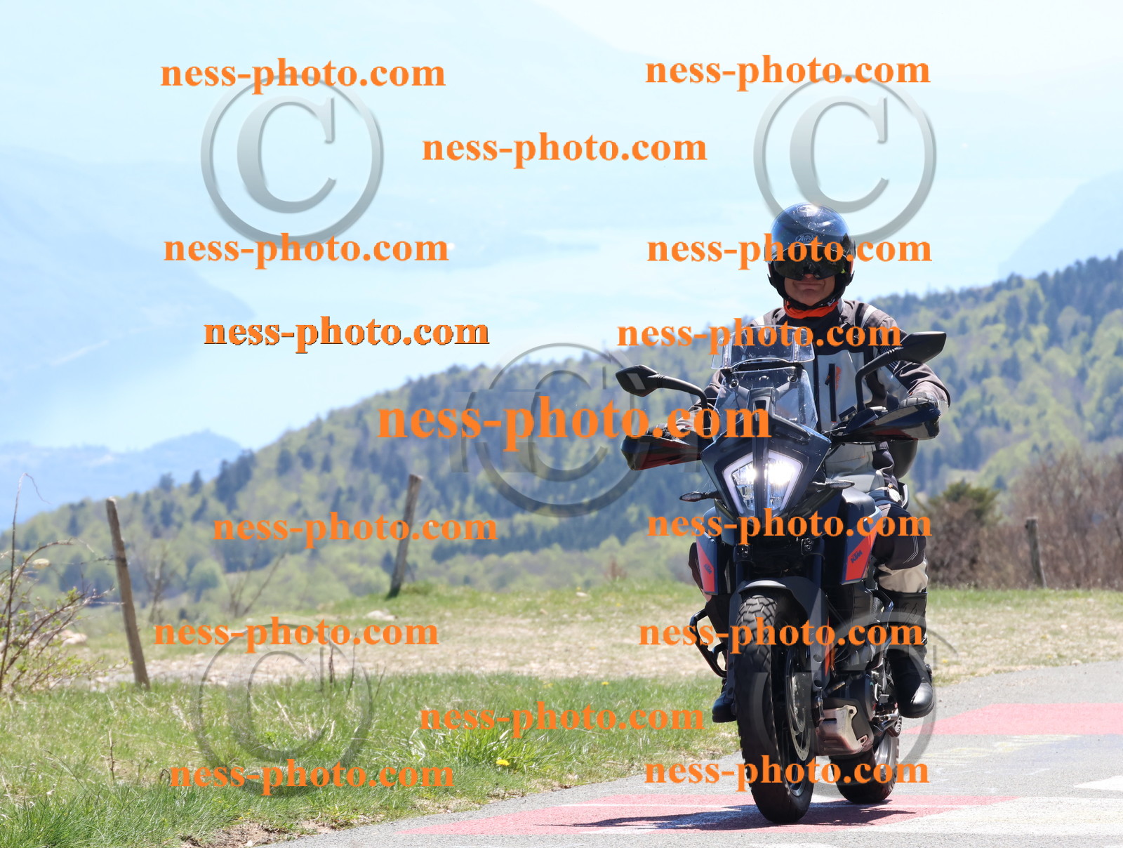 Col du Grand Colombier (106).JPG