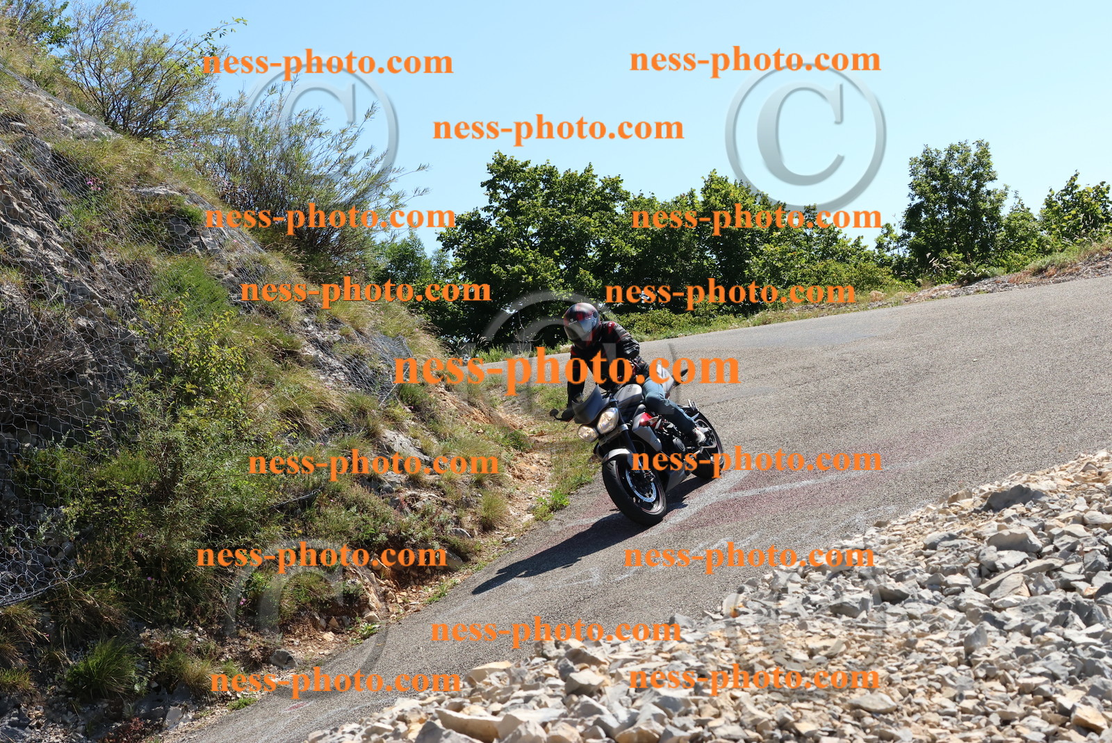 Col du Grand Colombier (102).JPG