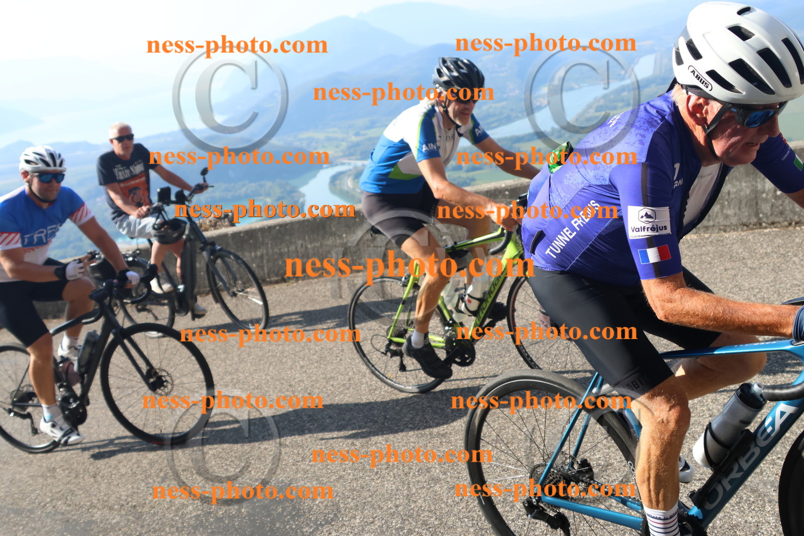 Col du Grand Colombier (1479).JPG