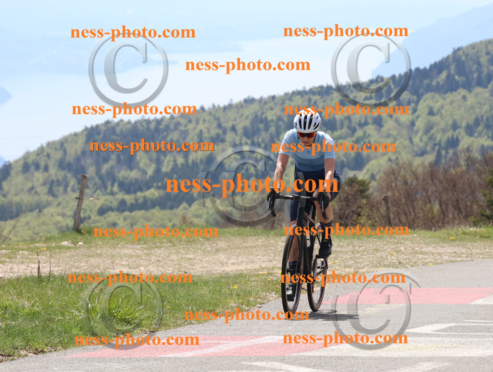 Col du Grand Colombier (192).JPG