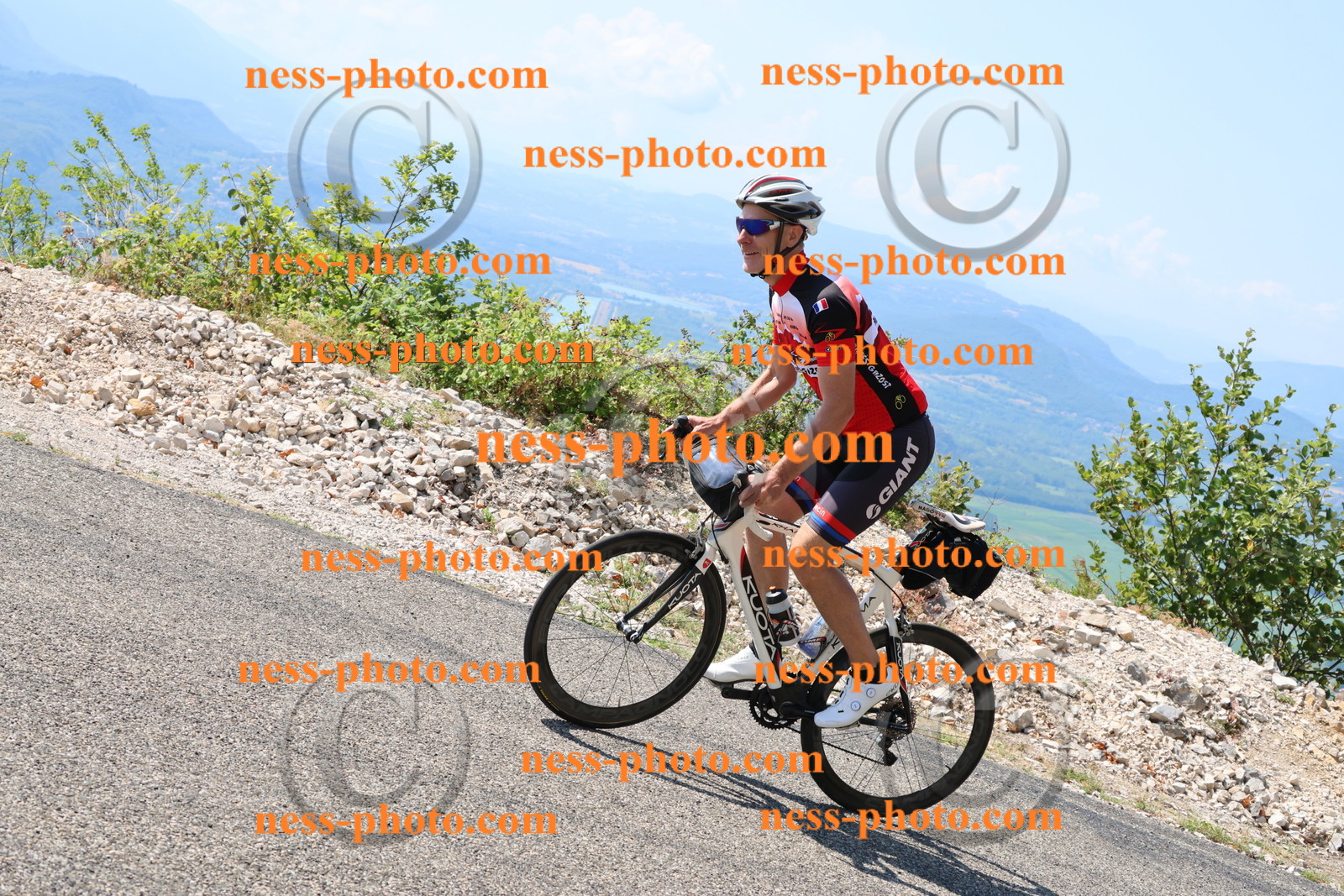 Col du Grand Colombier (337).JPG