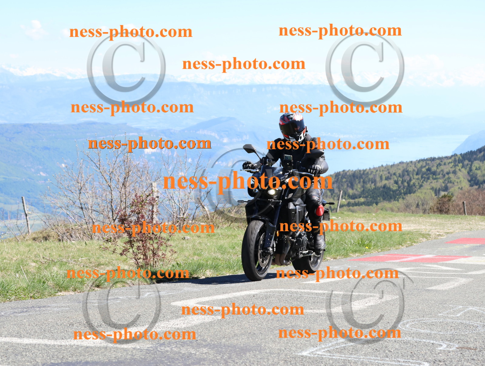 Col du Grand Colombier (327).JPG