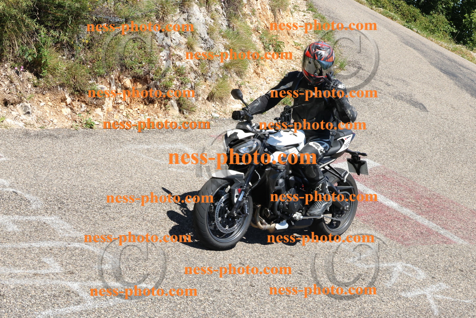 Col du Grand Colombier (207).JPG