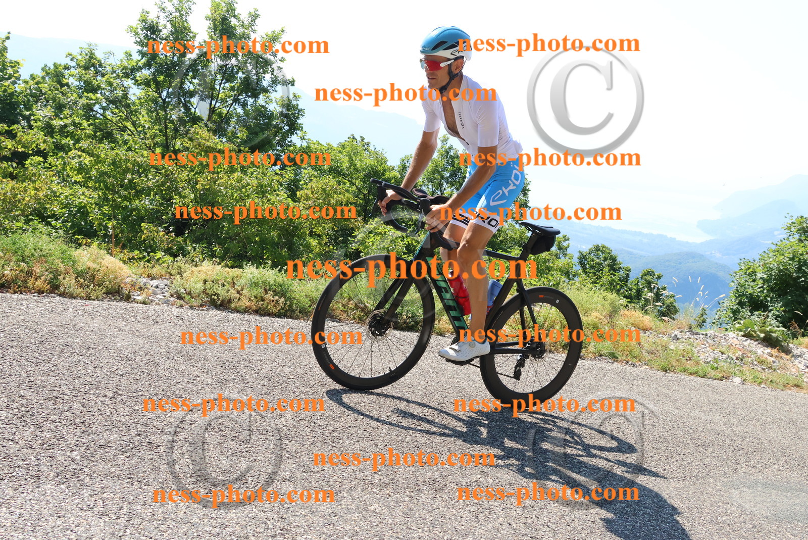 Col du Grand Colombier (236).JPG