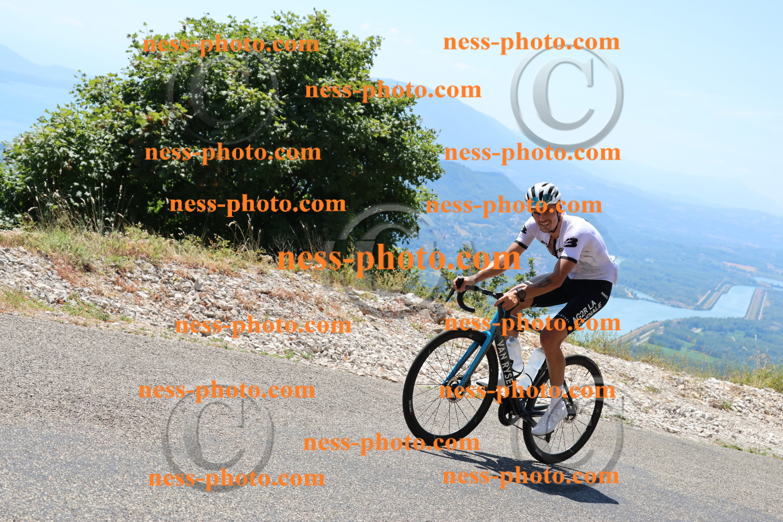 Col du Grand Colombier (513).JPG