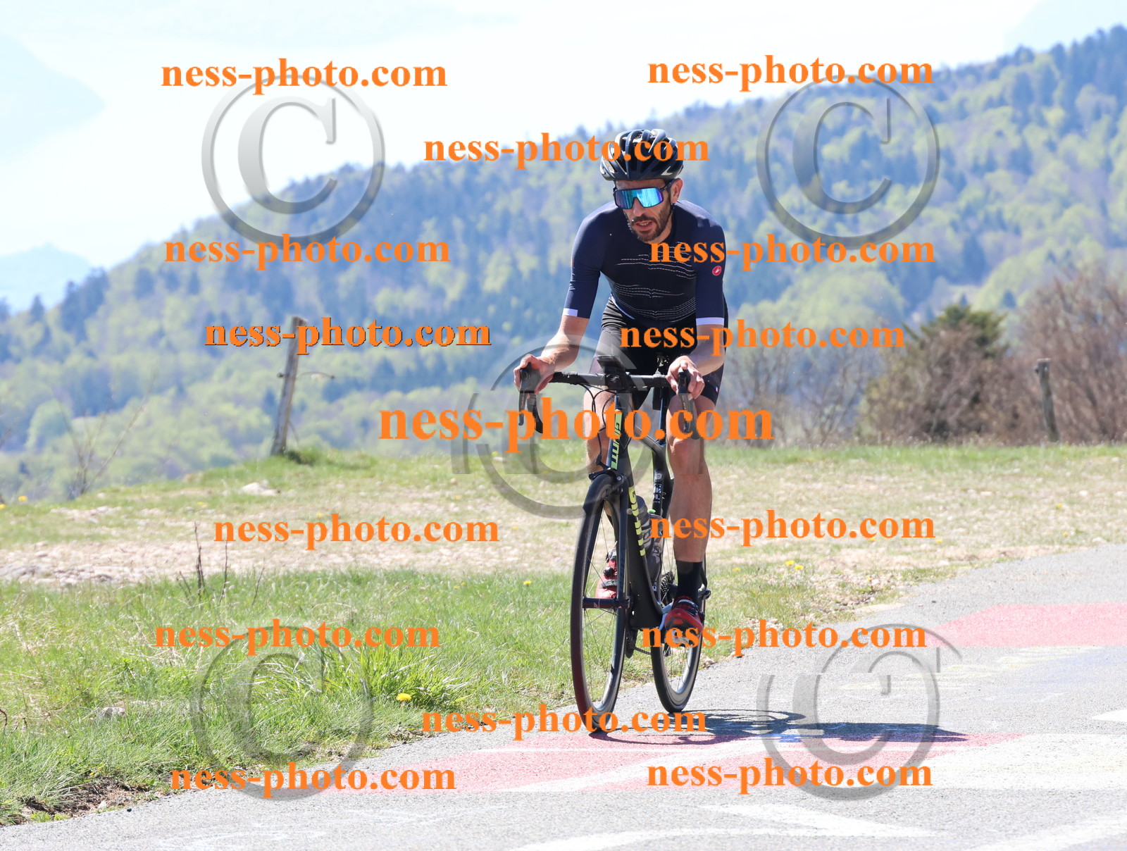 Col du Grand Colombier (116).JPG