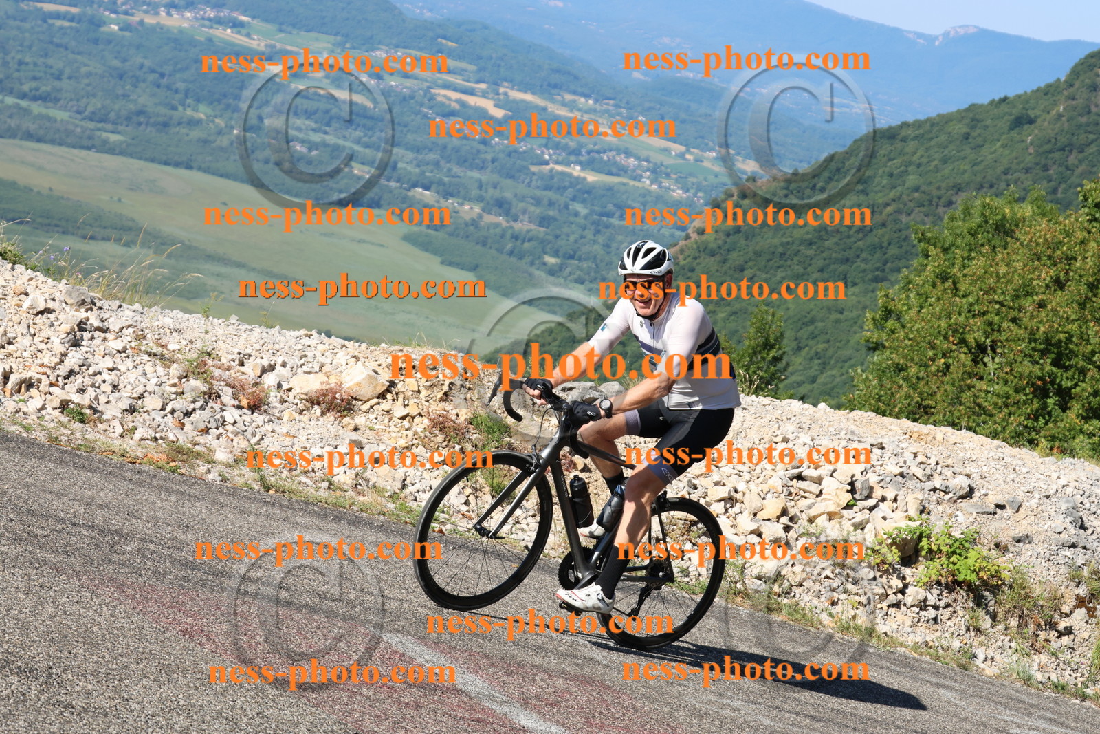 Col du Grand Colombier (1220).JPG