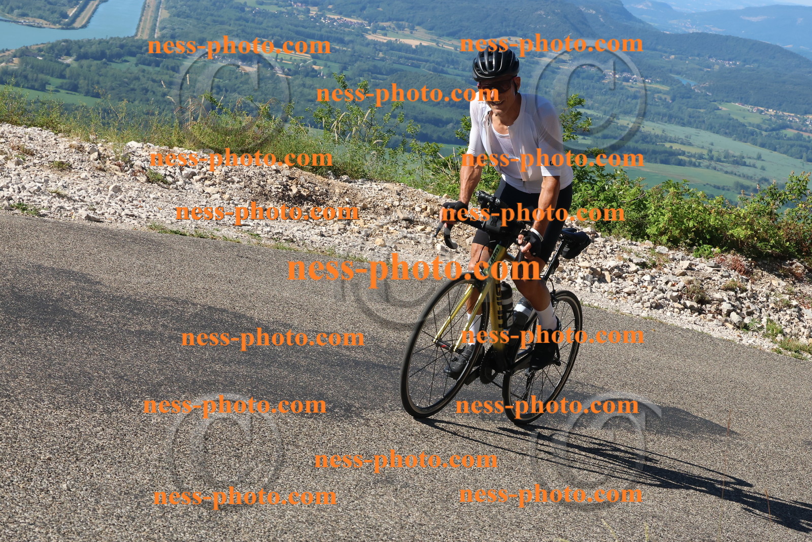Col du Grand Colombier (174).JPG
