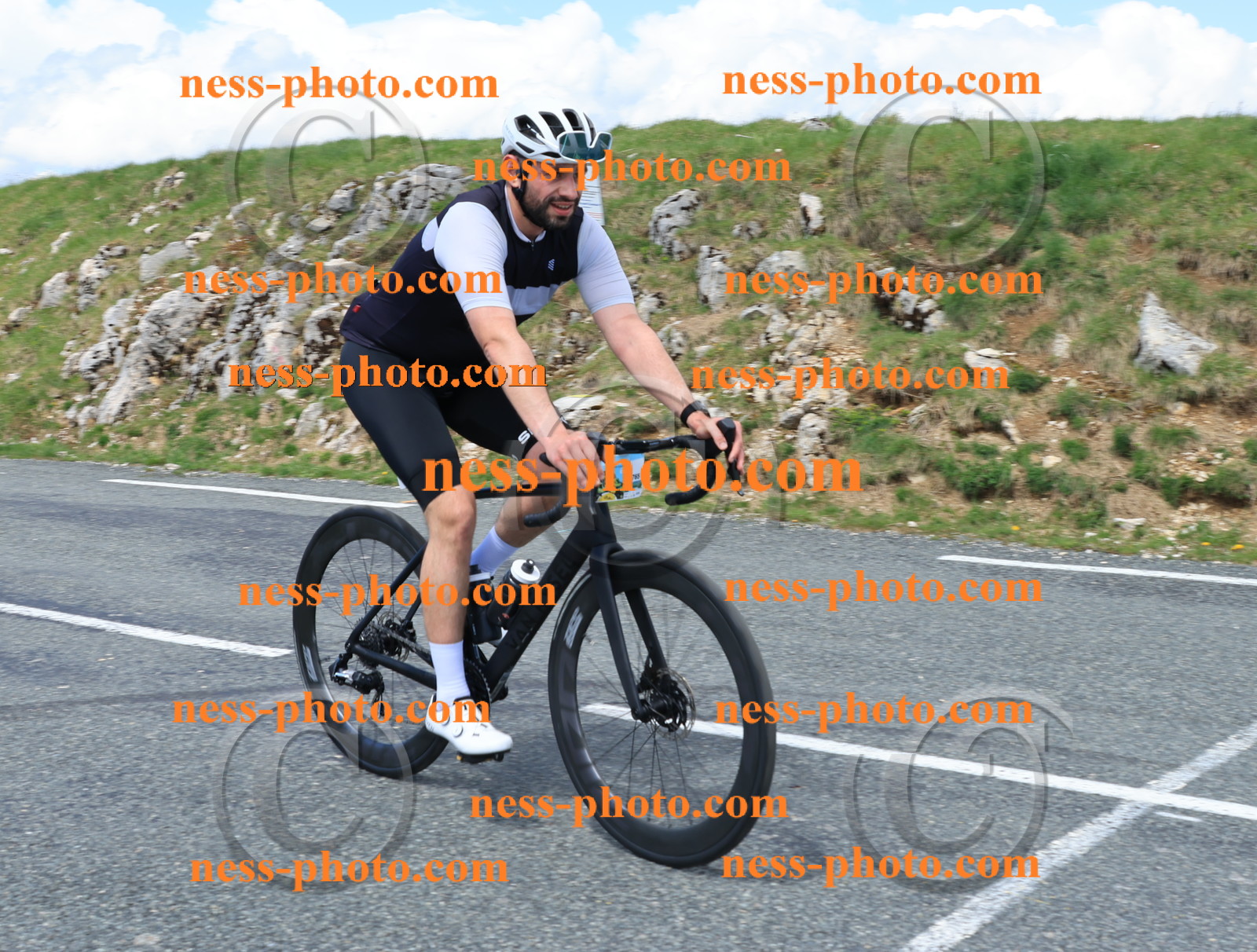 Col du Grand Colombier (2657).JPG