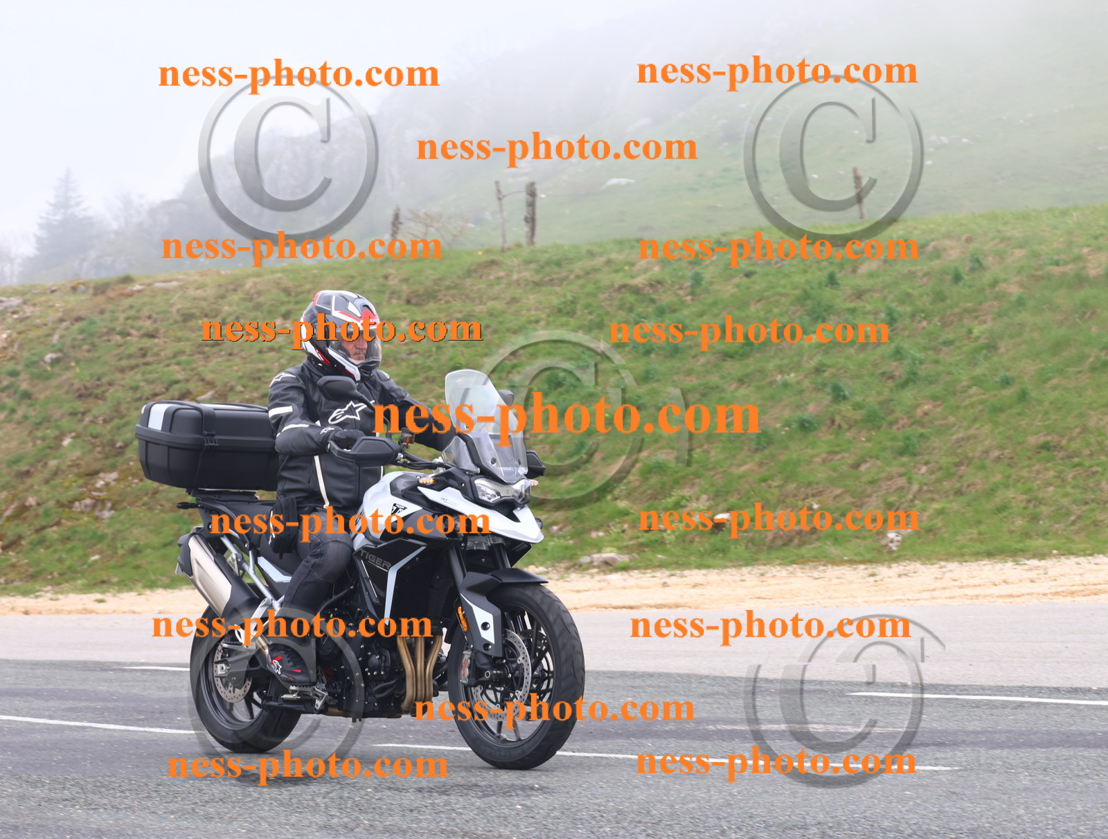 Col du Grand Colombier (8).JPG