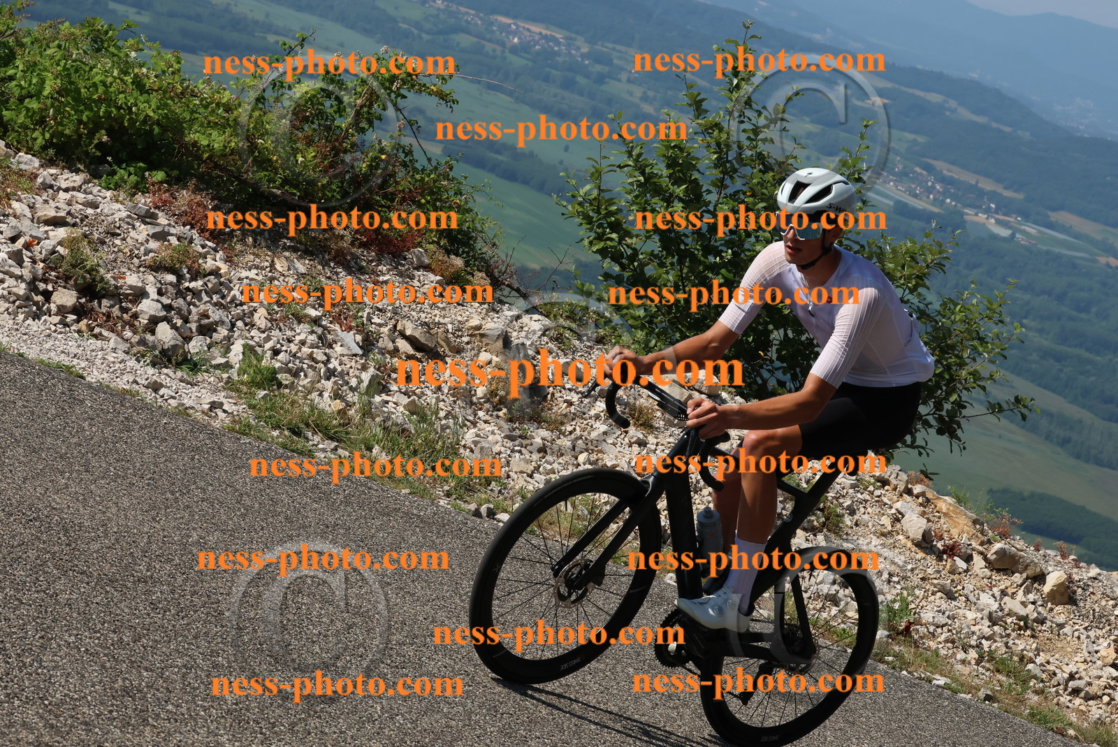 Col du Grand Colombier (192).JPG