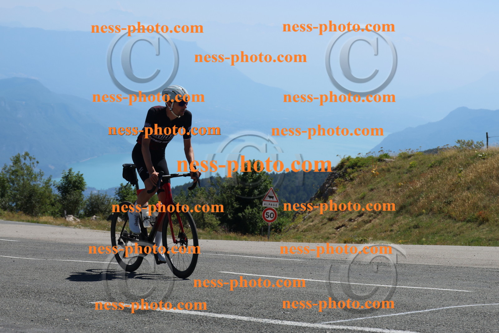 Col du Grand Colombier (287).JPG