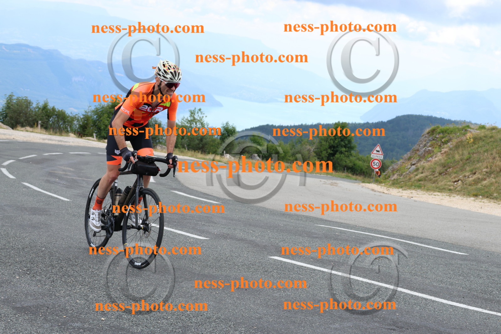 Col du Grand Colombier (210).JPG