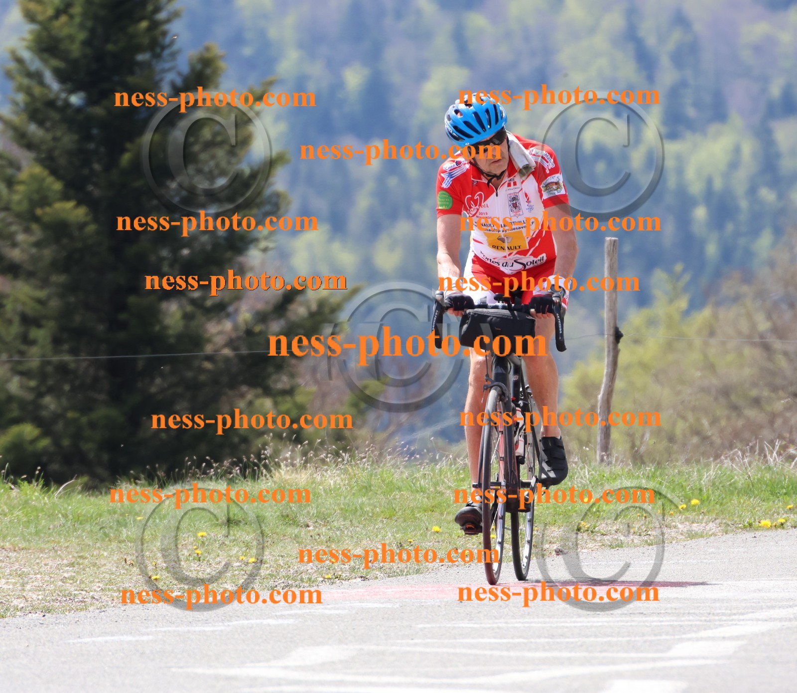 Col du Grand Colombier (105).JPG