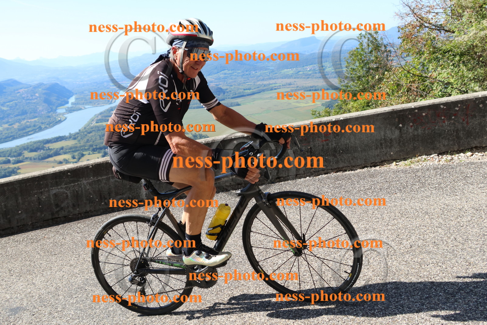 Col du Grand Colombier (317).JPG