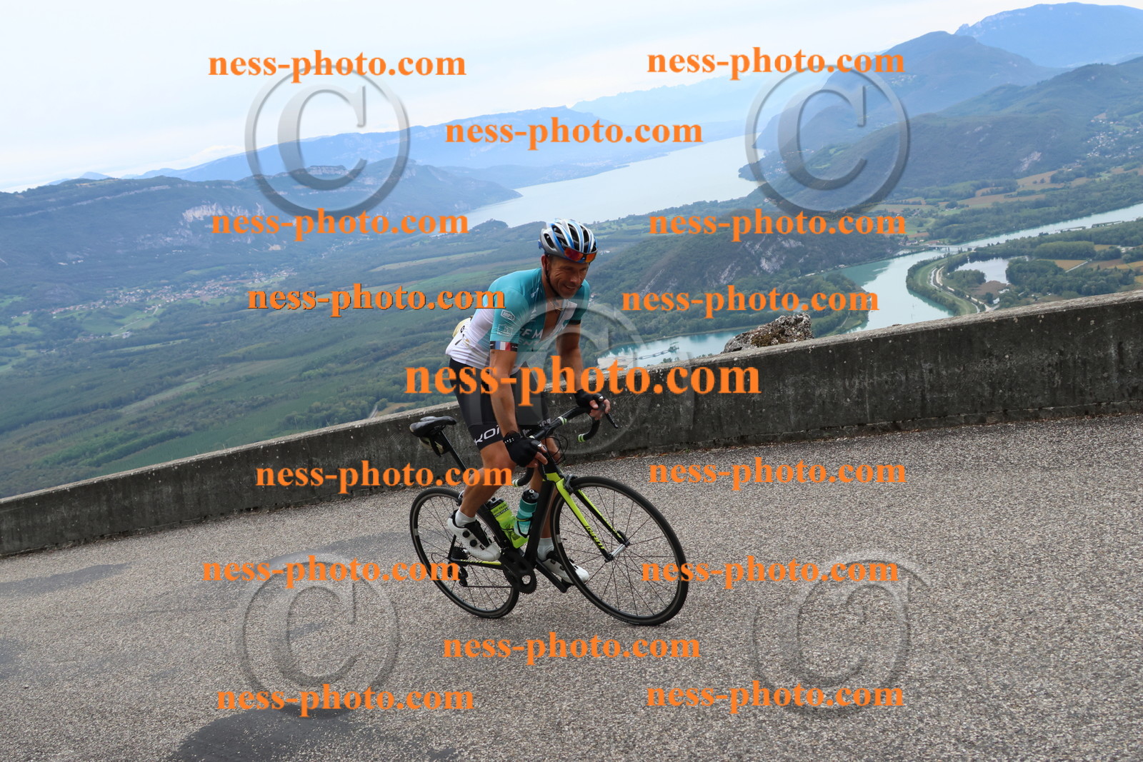 Col du Grand Colombier (1622).JPG