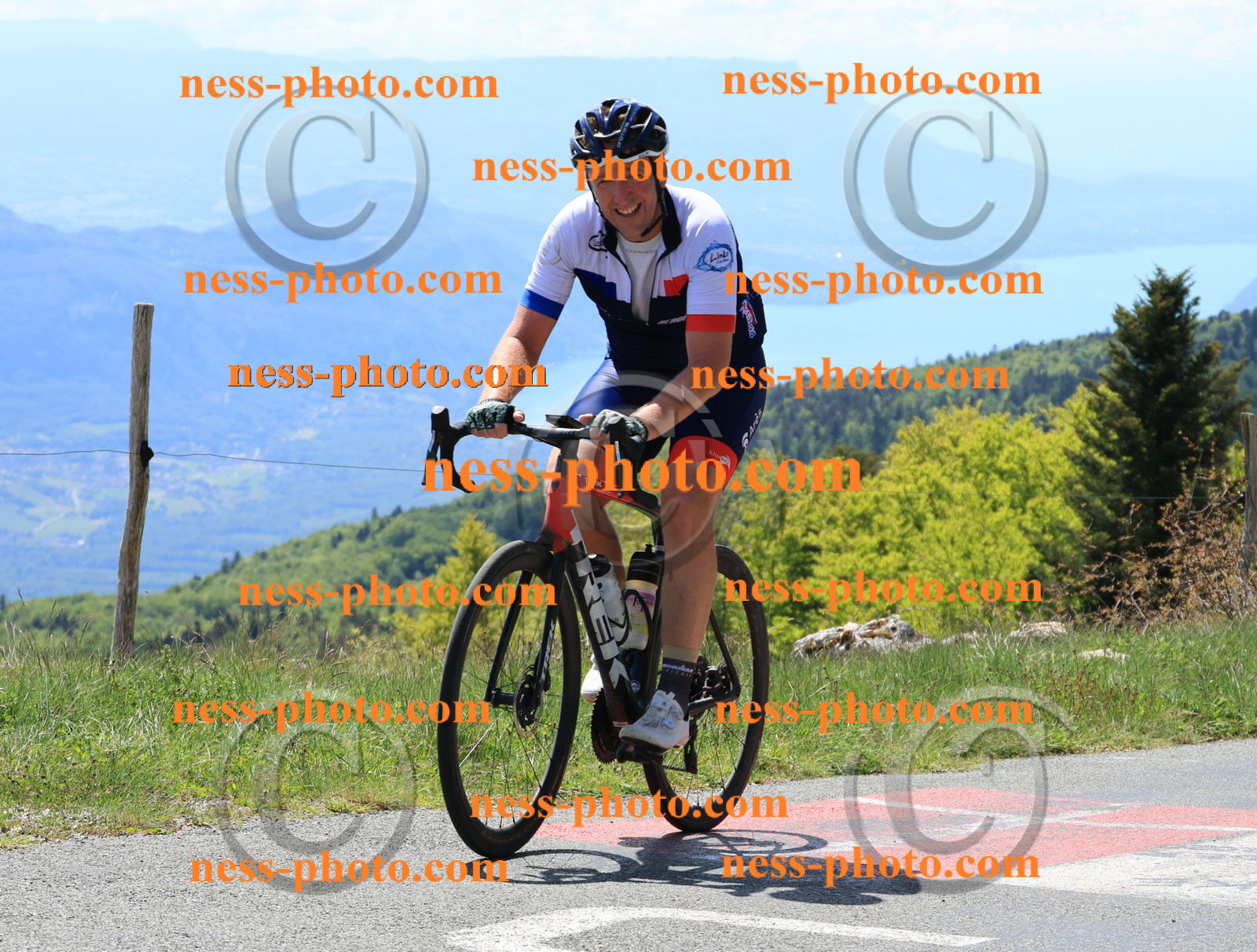 Col du Grand Colombier (106).JPG