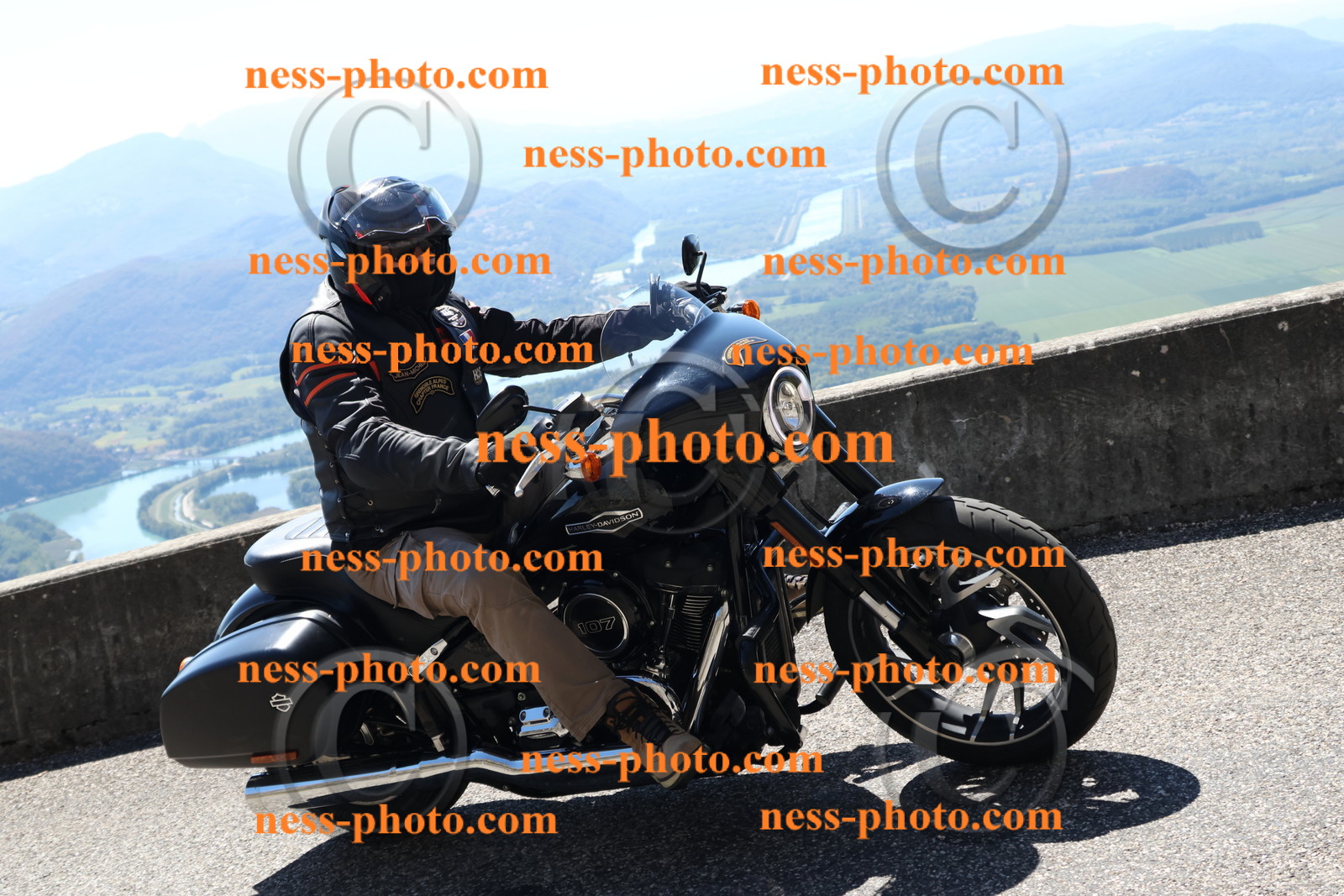 Col du Grand Colombier (296).JPG