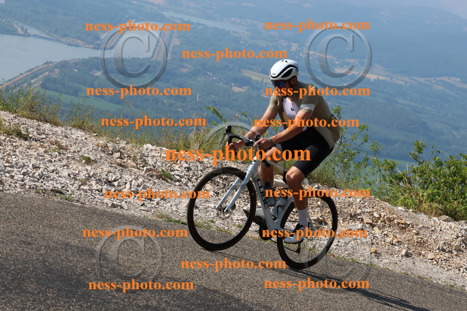 Col du Grand Colombier (205).JPG