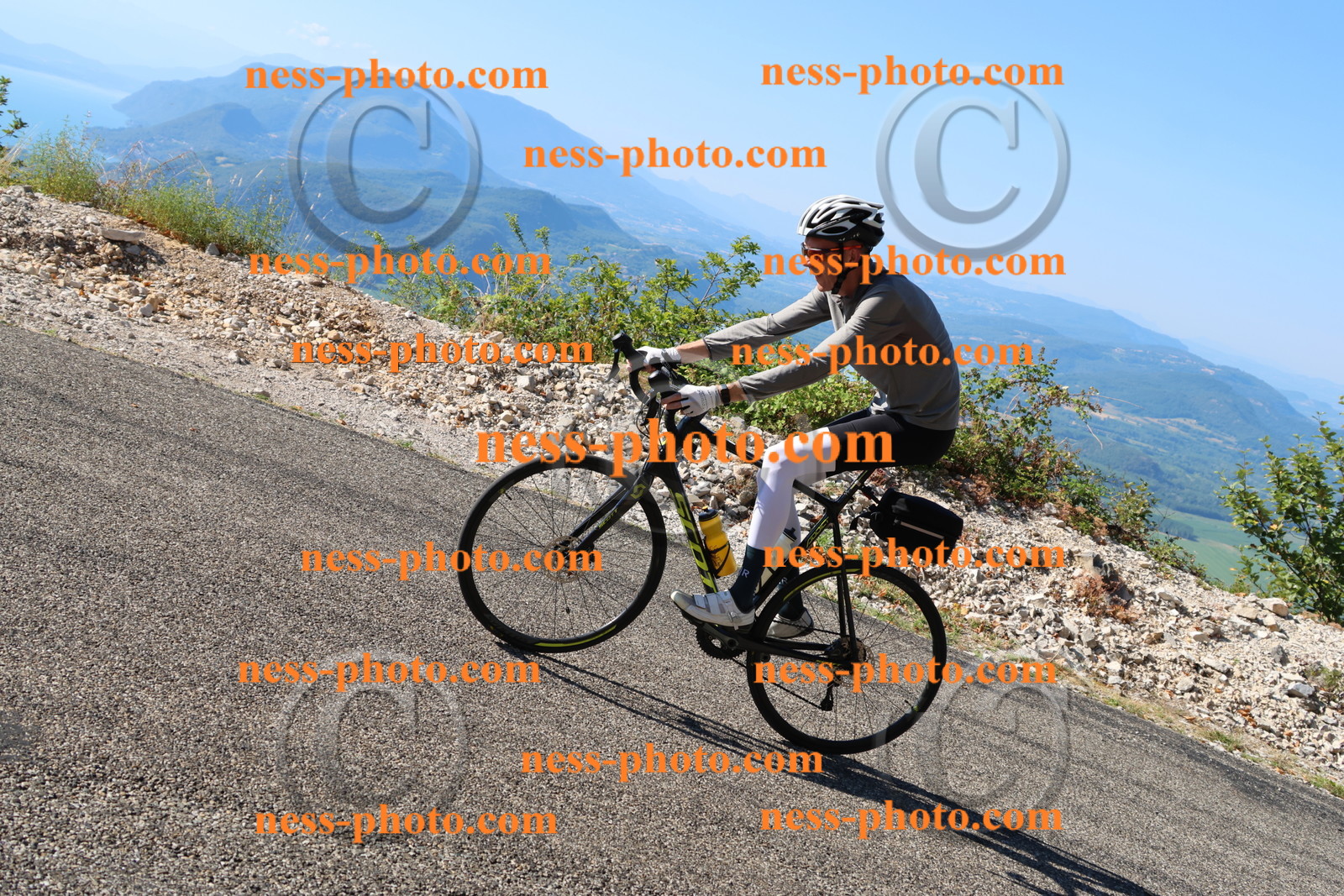 Col du Grand Colombier (1159).JPG