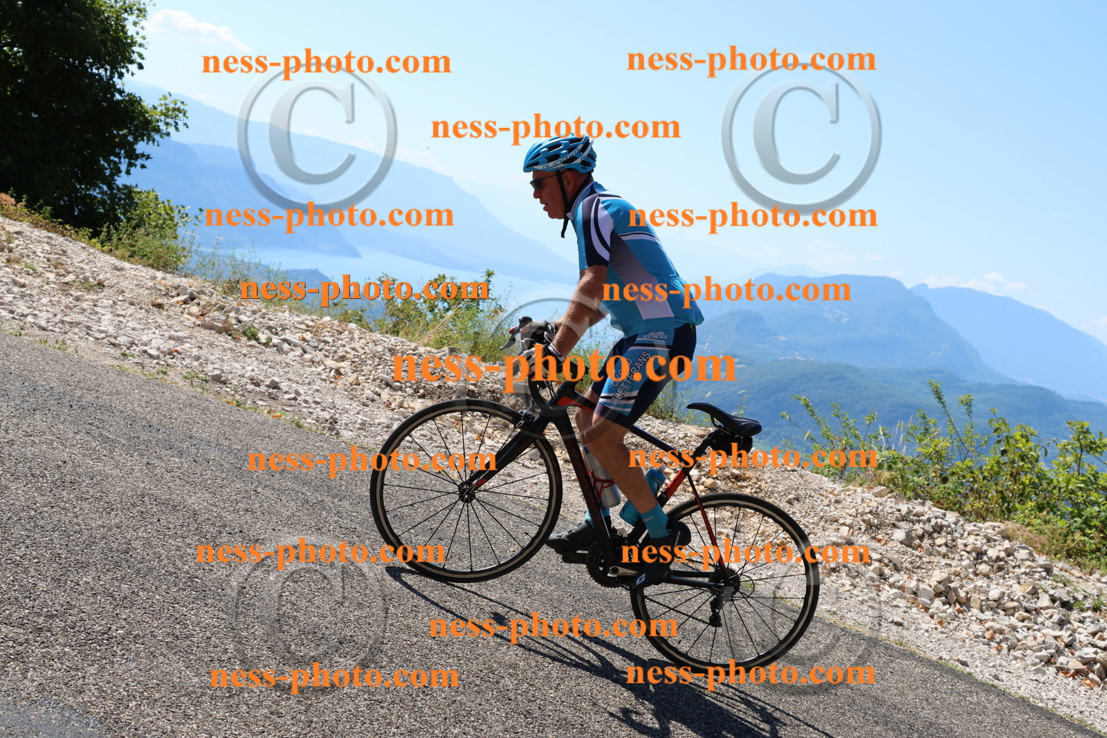 Col du Grand Colombier (2077).JPG