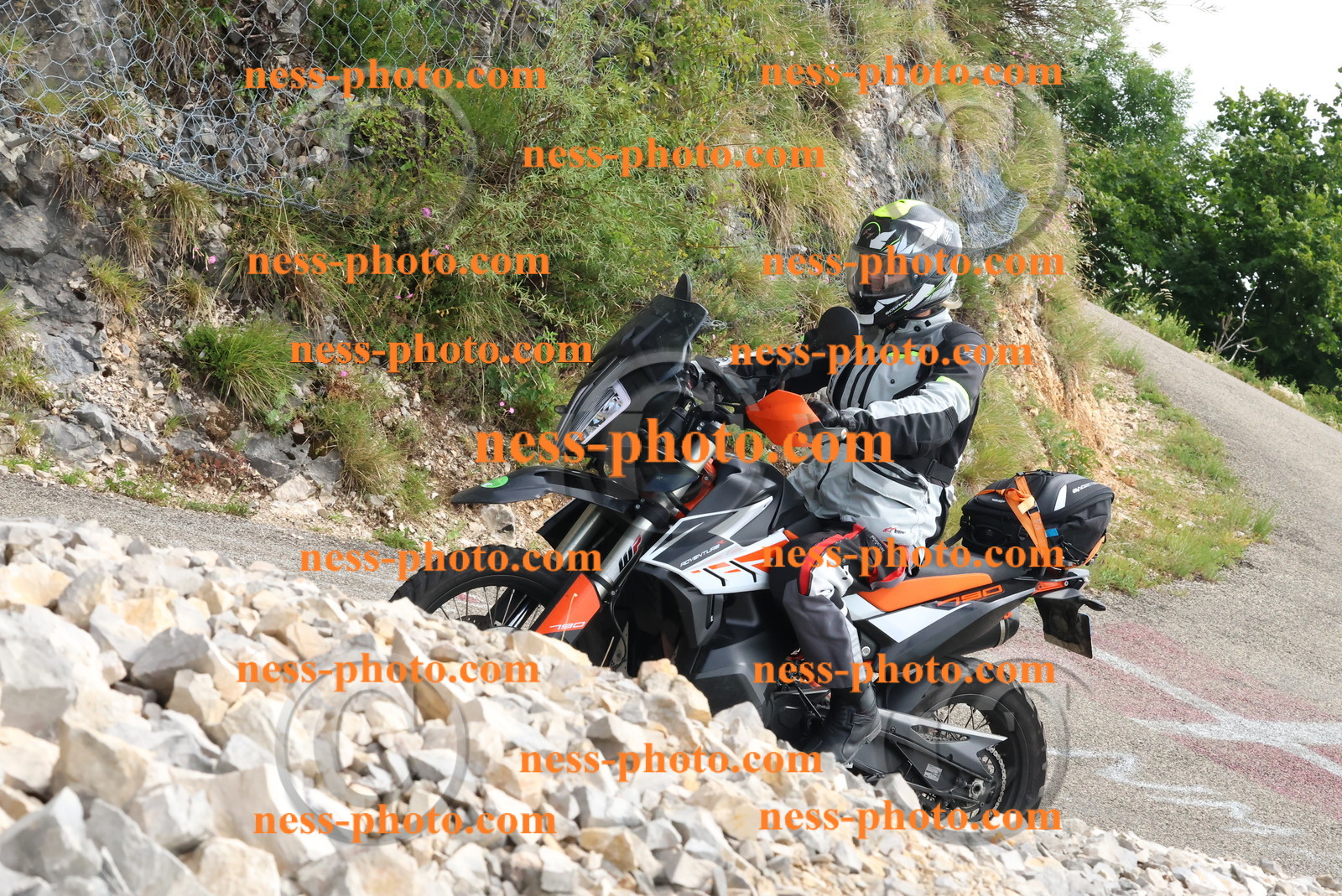 Col du Grand Colombier (58).JPG