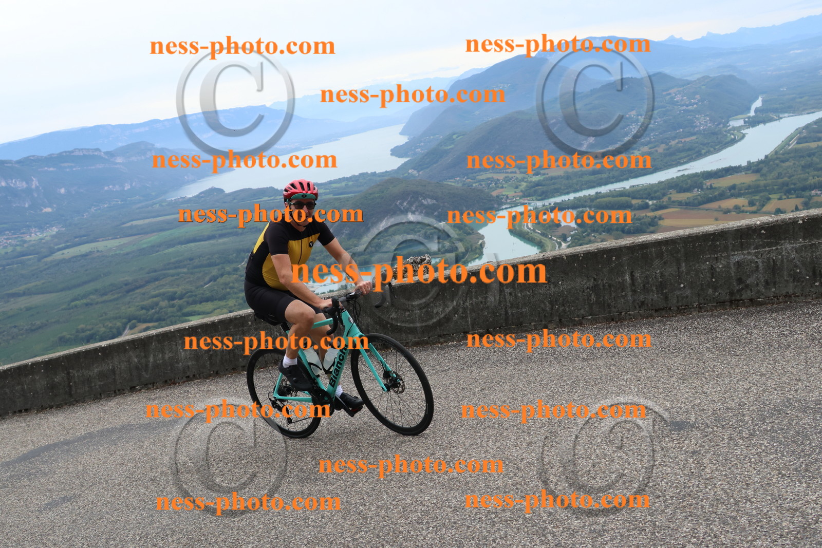 Col du Grand Colombier (1709).JPG