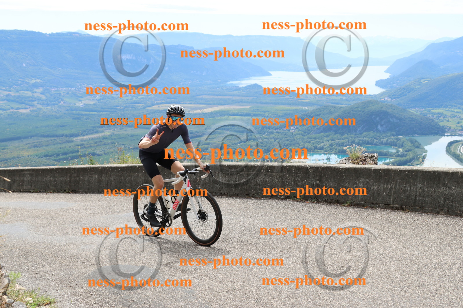 Col du Grand Colombier (245).JPG