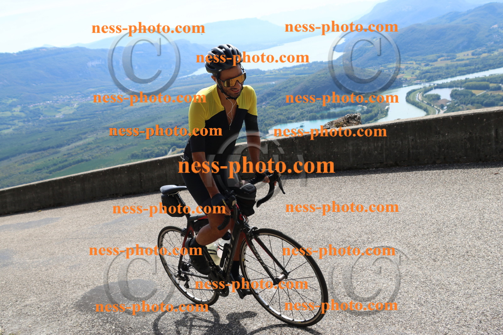 Col du Grand Colombier (566).JPG