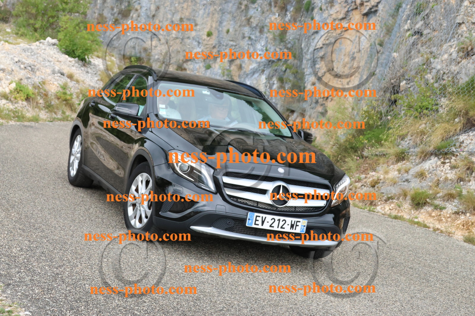 Col du grand Colombier (19).JPG