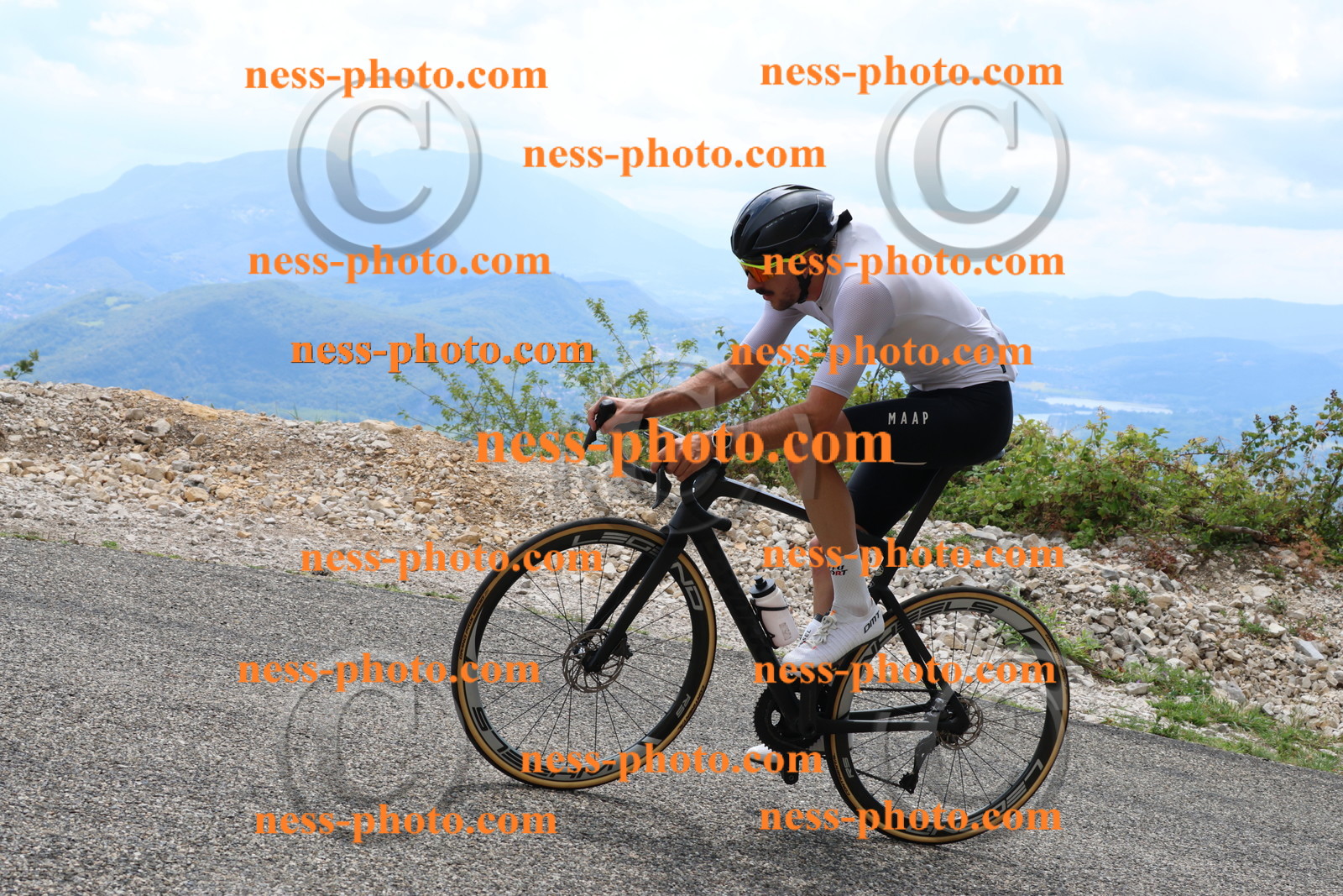 Col du Grand Colombier (283).JPG