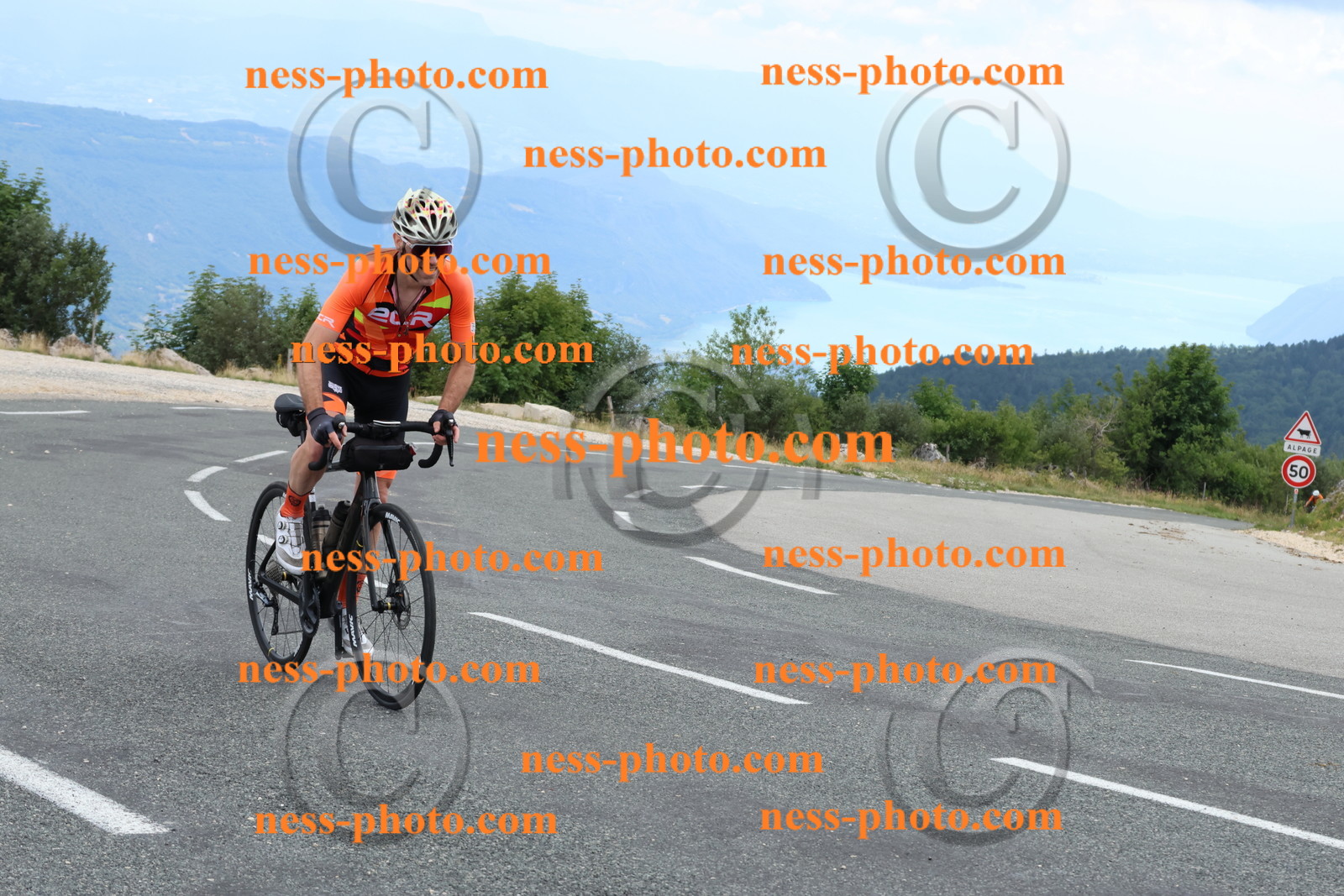 Col du Grand Colombier (209).JPG