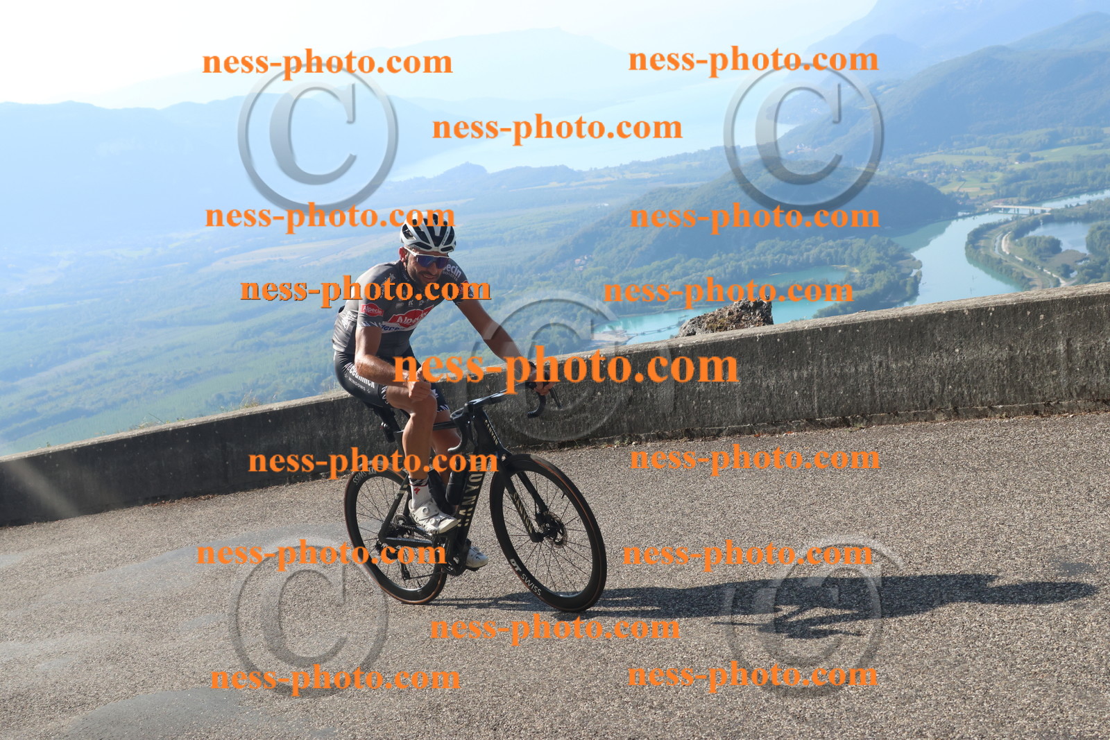 Col du Grand Colombier (1516).JPG