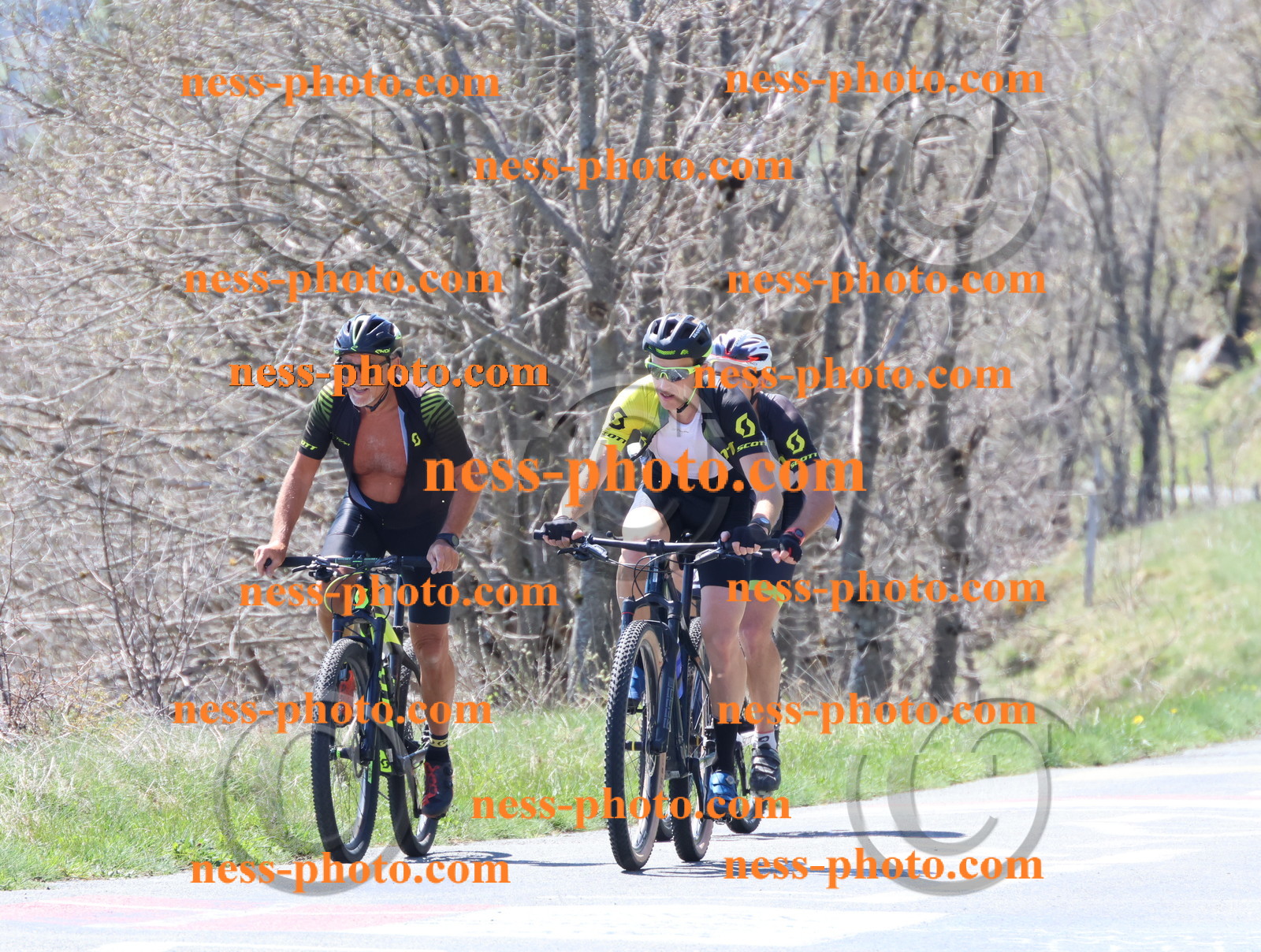 Col du Grand Colombier (298).JPG