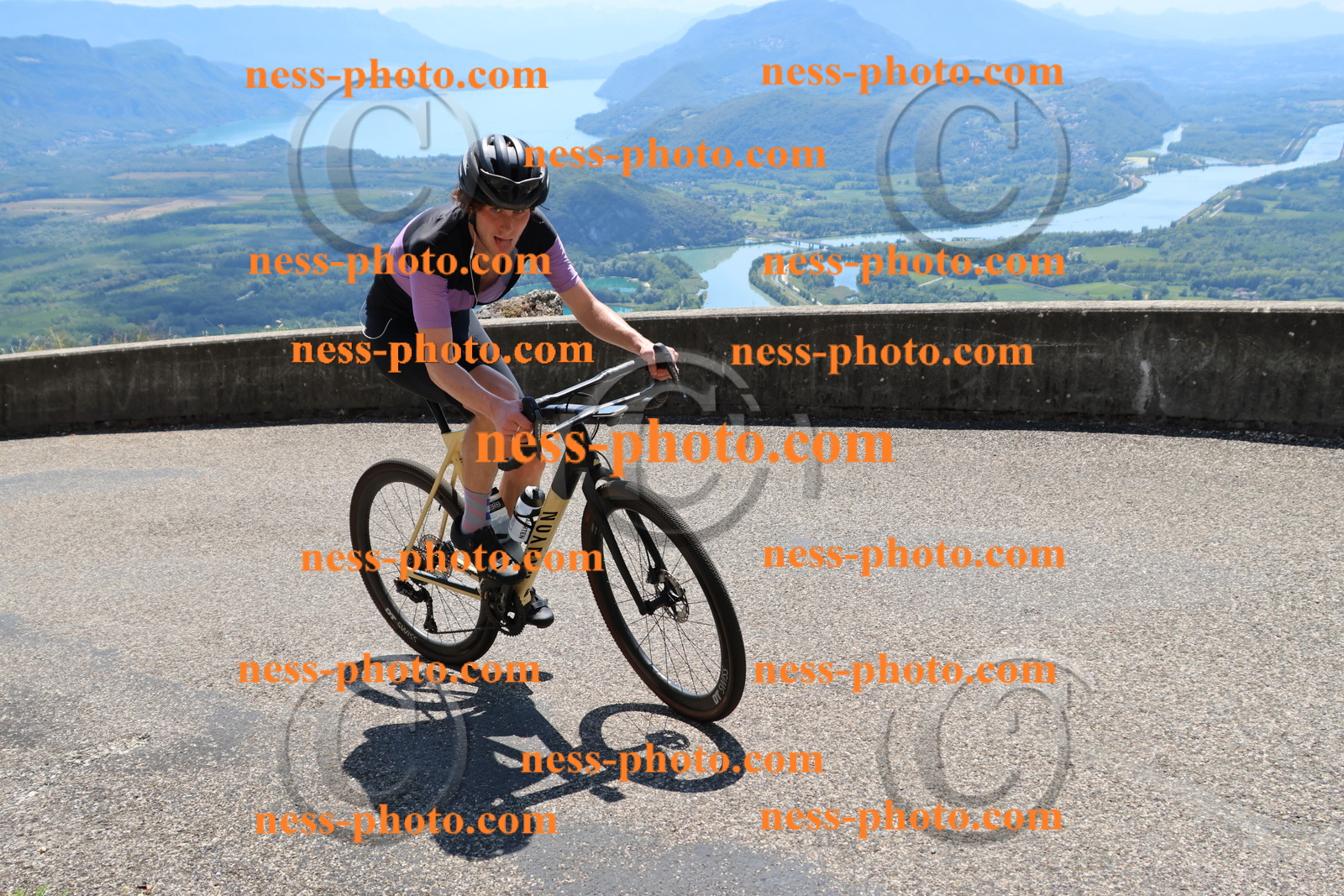 Col du Grand Colombier (356).JPG