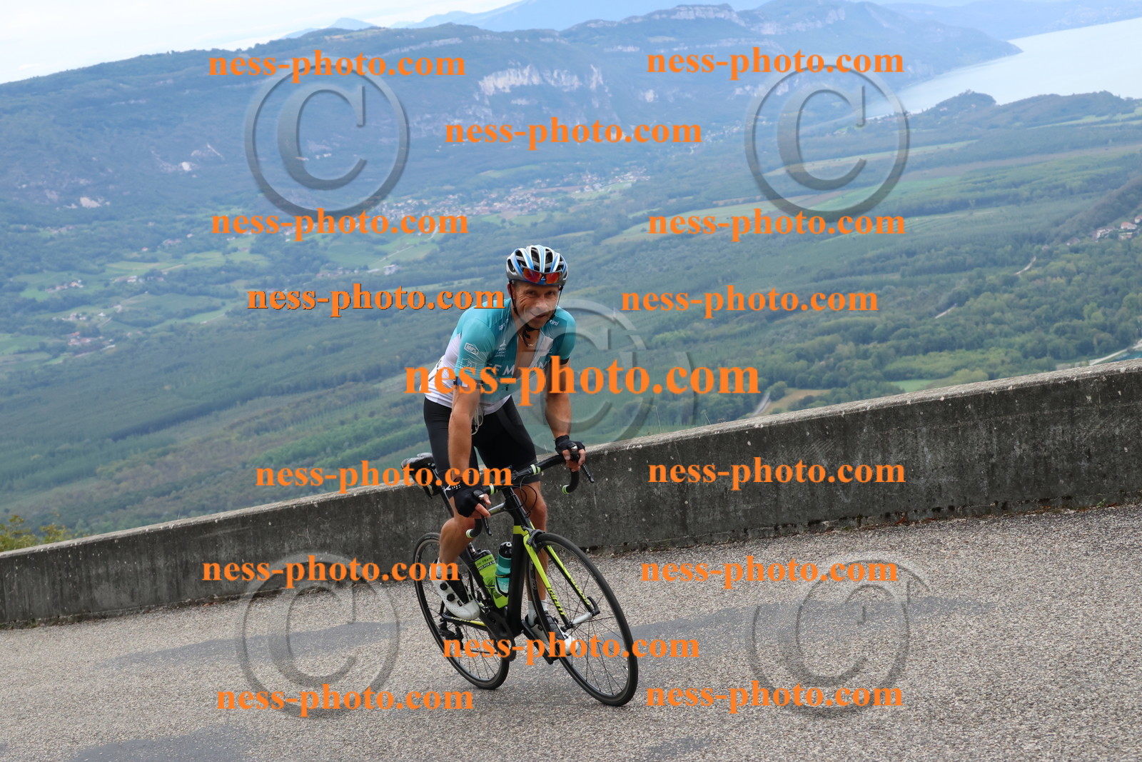 Col du Grand Colombier (1620).JPG