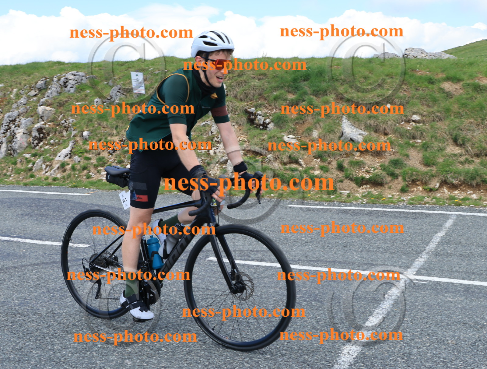 Col du Grand Colombier (2727).JPG