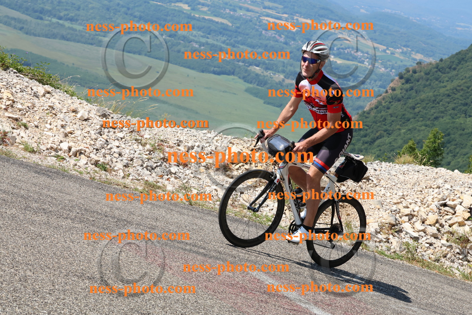 Col du Grand Colombier (334).JPG