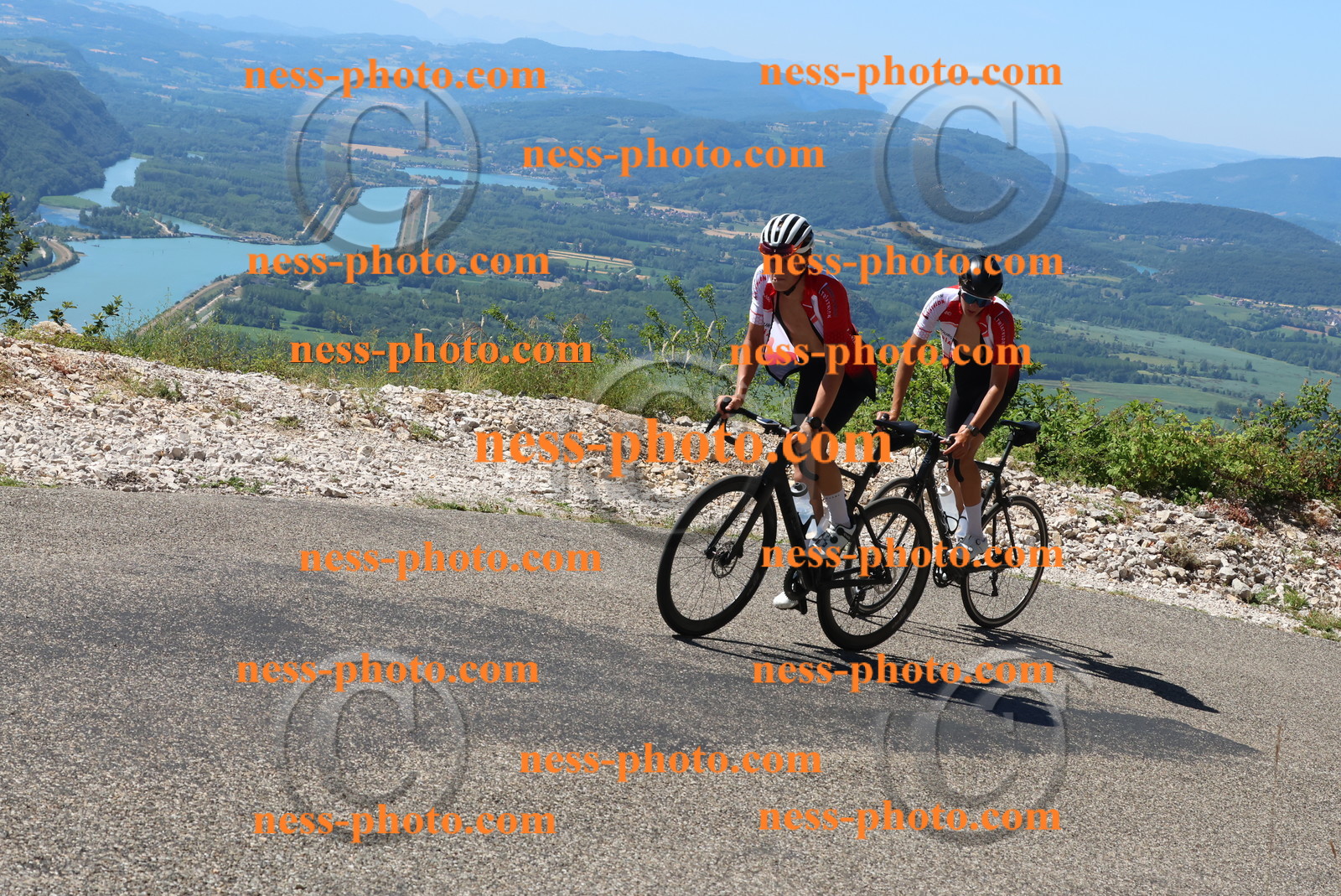 Col du Grand Colombier (469).JPG