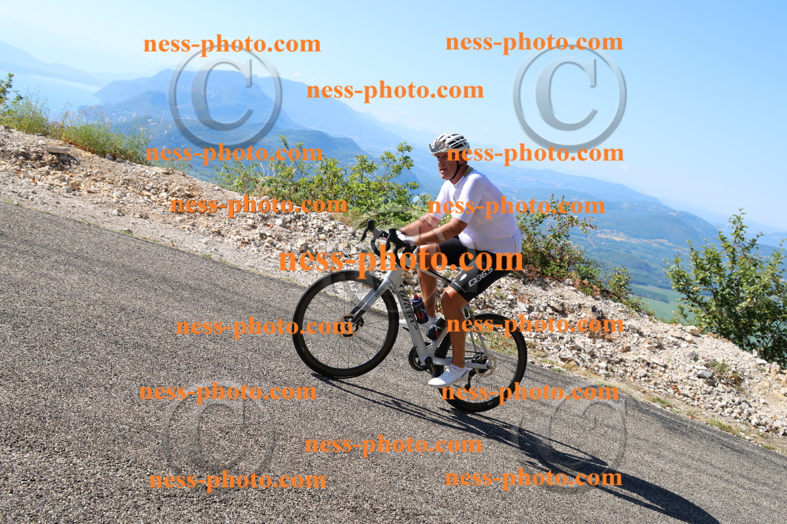 Col du Grand Colombier (1672).JPG