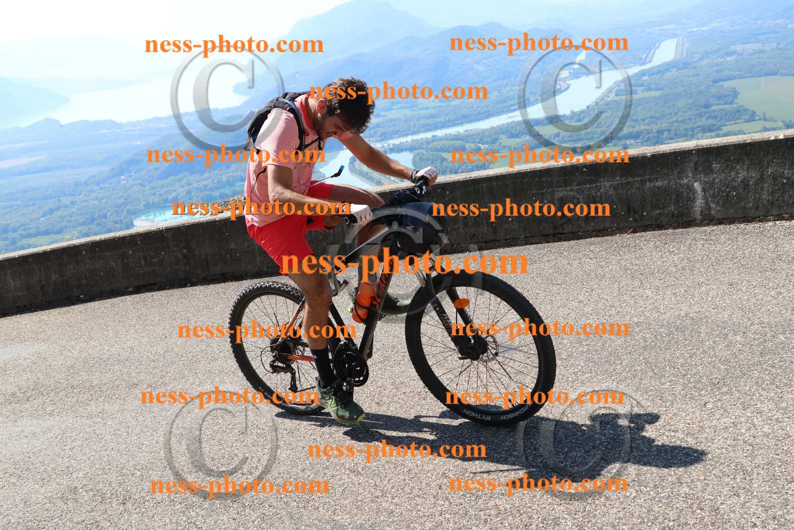 Col du Grand Colombier (235).JPG